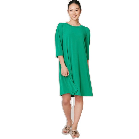 NWT KIM&CO EMERALD GREEN 3/4 SLEEVES SWING DRESS IN SIZE SMALL - Picture 2 of 7